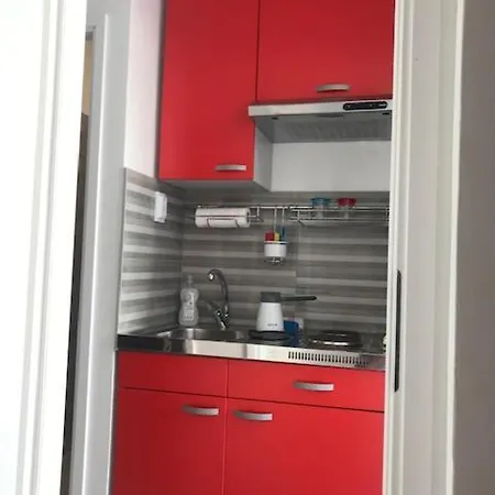 Mimi, Appartement *