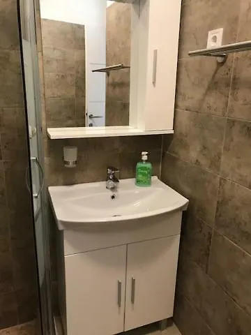 Mimi, Apartment Nečujam